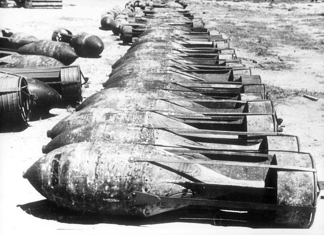 27 June 1940 worldwartwo.filminspector.com Italian bombs
