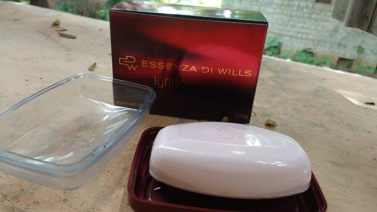 essenza di wills ignite perfume price