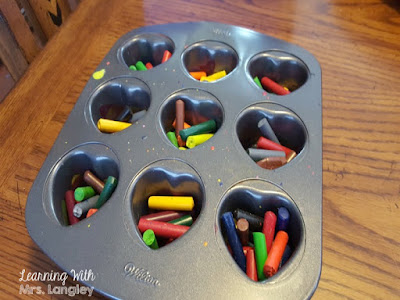 Valentine's for your preschool, kindergarten, or first grade students are so fun! This melted crayon craft is easy to do and your students will love it. With some old crayons (and tips on how to peel them) and a heart mold you can make these too. Includes a FREEBIE to attach them to. Make your Valentine's Day special for your students! #kindergartenclassroom #kindergartenvalentines