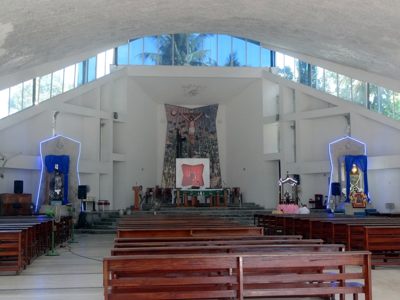 KERALA CHURCH INFOS: Ernakulam St.Francis Assisi Roman ...