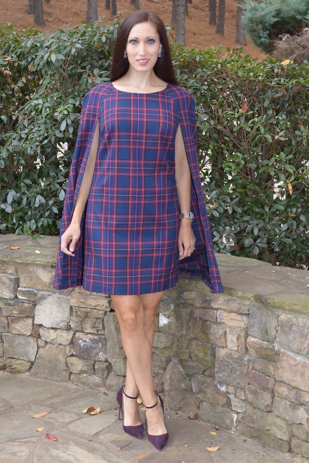 Everyday Fashionista Atlanta Blogger How to Wear a Cape