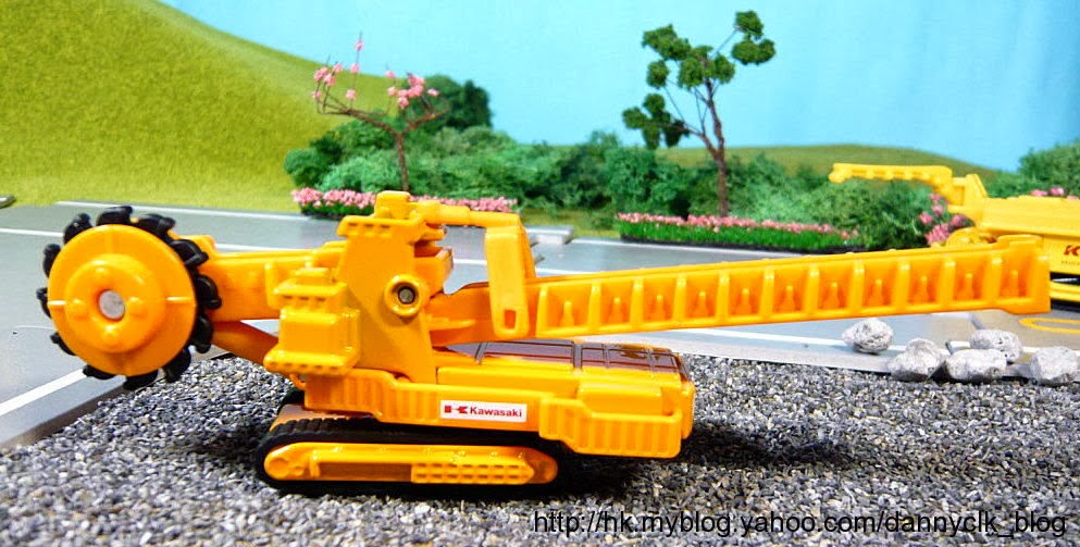 CLK's Model Car World * 車天車地 CLK TOMICA No.140 KAWASAKI PLANT SYSTEMS BUCKET WHEEL EXCAVATOR