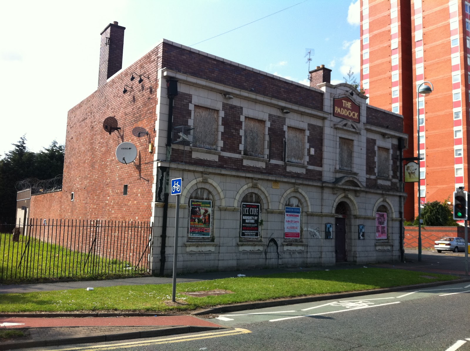 Pubs of Manchester Paddock / Fusiliers, Cross Lane