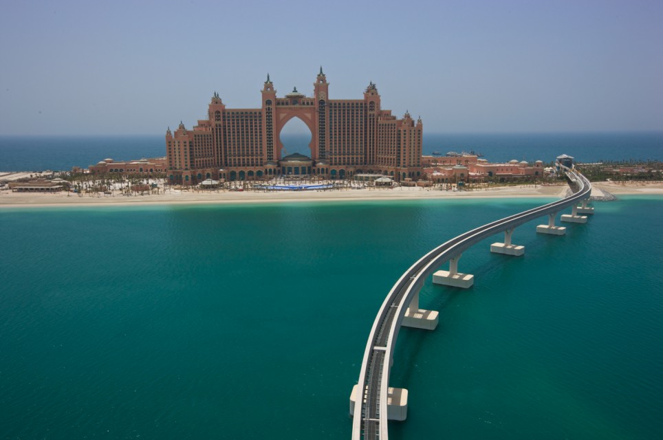 World Visits: Luxury Hotels in Dubai
