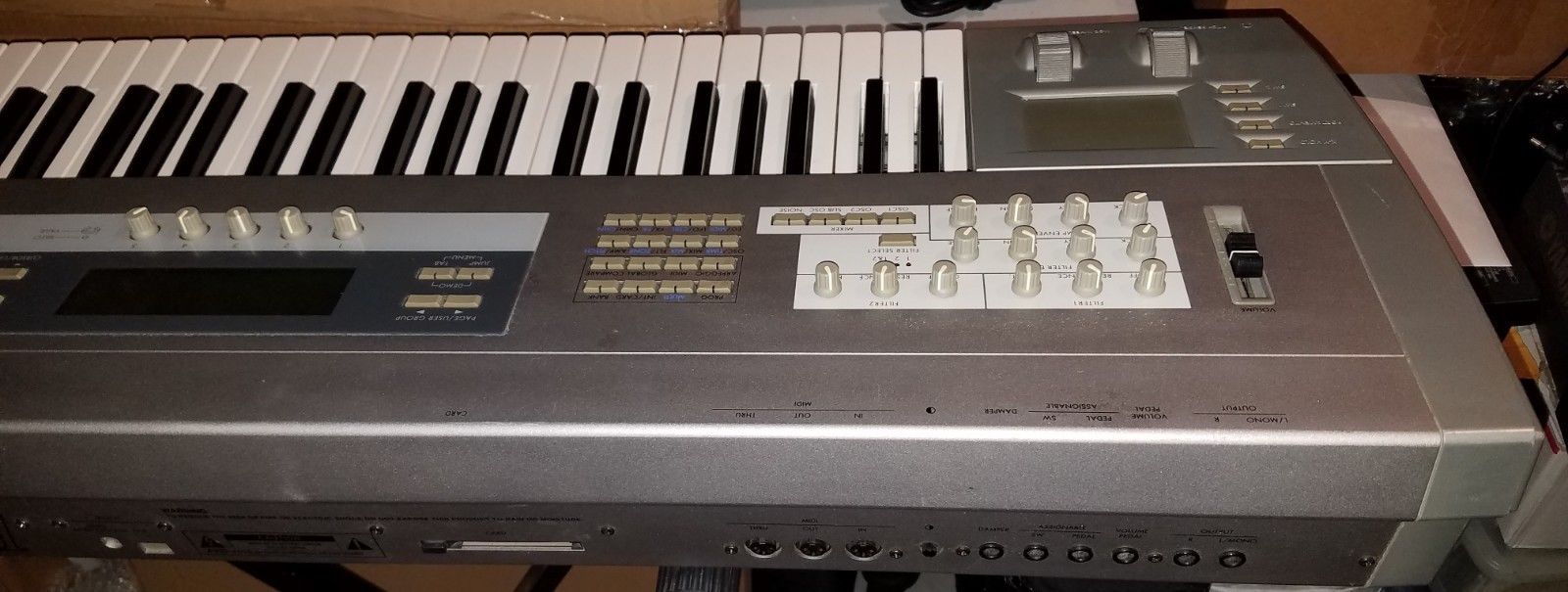 MATRIXSYNTH Z1 Multi Oscillator Synthesizer Keyboard w/ Physical