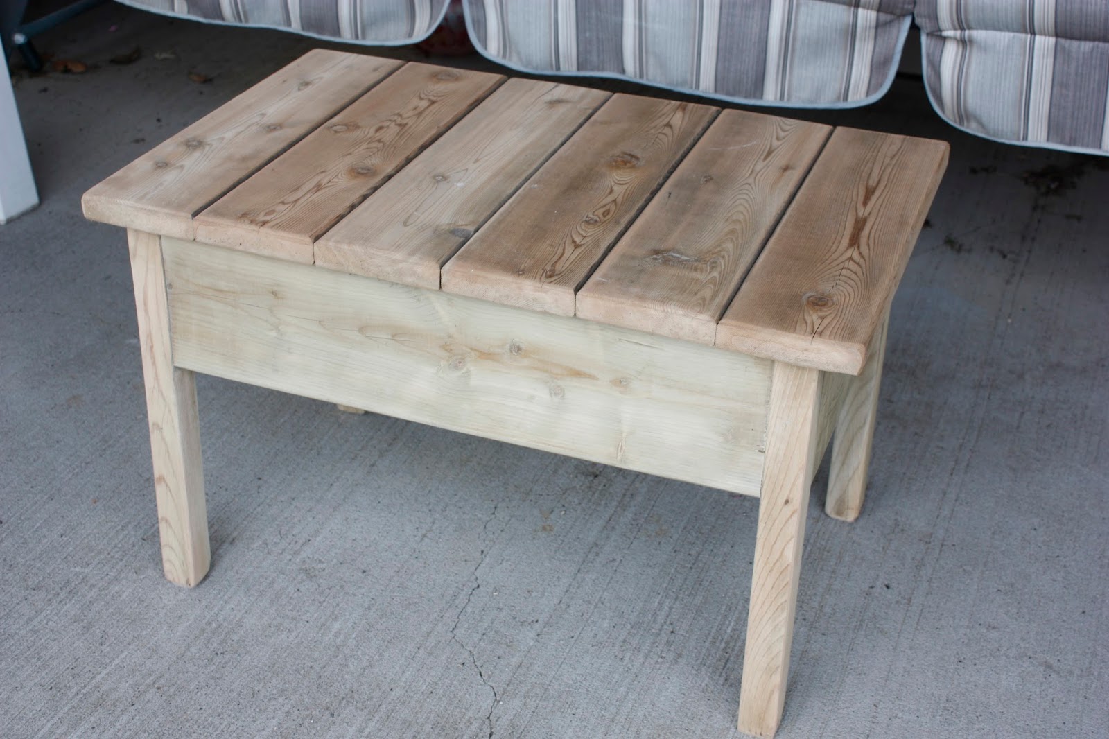 Artsybuildinglady Build A Mini Coffee Table