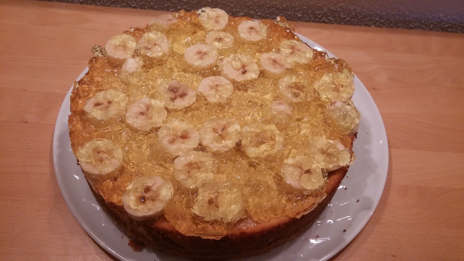 Allerlei Rezepte und mehr: Bananen-Käsekuchen mit Zitronenwackelpudding ... Allerlei Rezepte und mehr: Bananen-Käsekuchen mit Zitronenwackelpudding ...