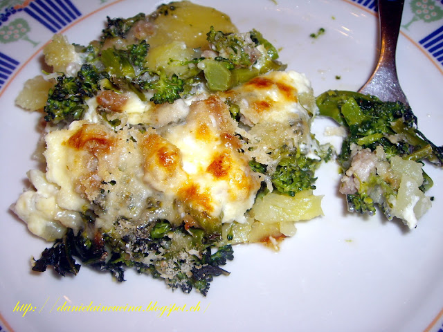 Broccoli, cartofi si cirnat... gratinati