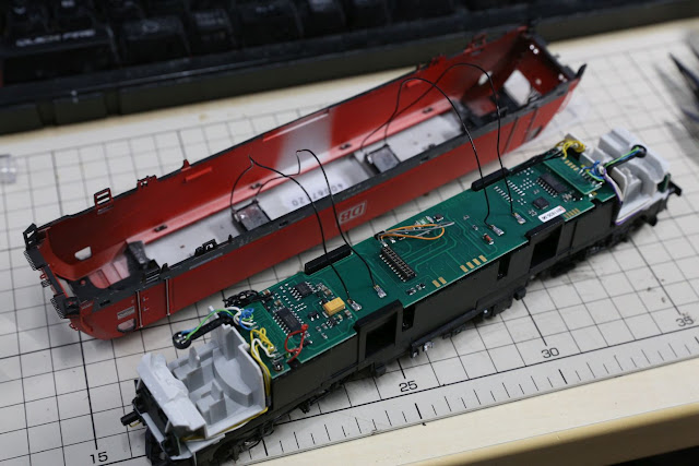 プラスチック汚染: 原因、結果、解決策