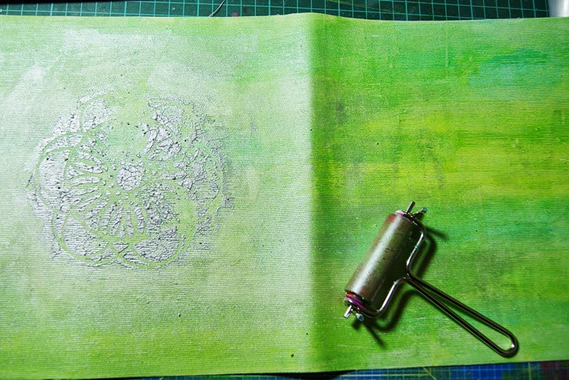 http://danipeuss.blogspot.com/2015/04/filofax-selbst-gemacht-mitmachmontag.html