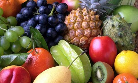 Buah-buahan yang baik dikonsumsi penderita kolesterol