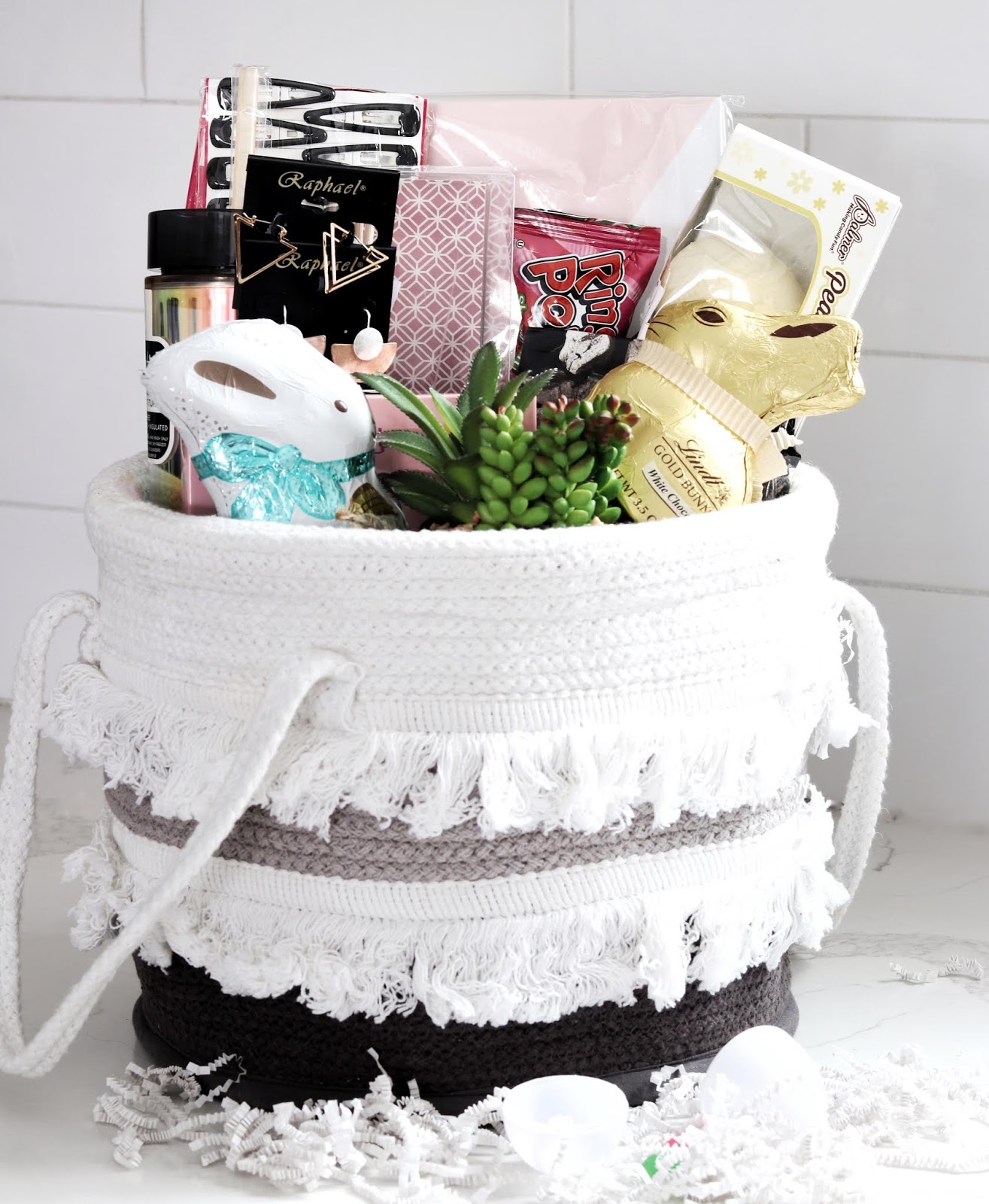 Easter gift ideas for teenage girl 2025