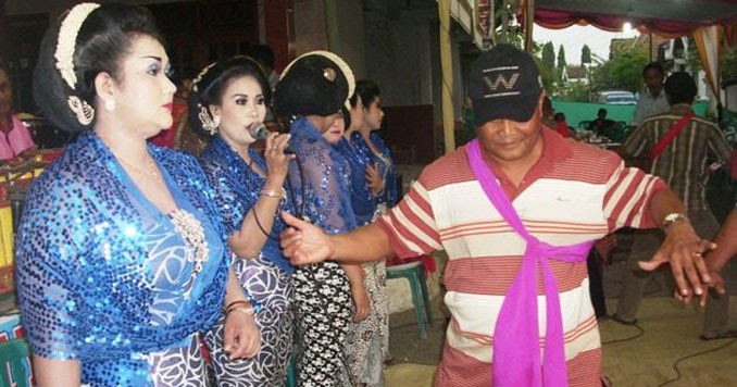 UMKM Desa: Menyatukan Tradisi dan Modernitas dalam Produk dan Layanannya