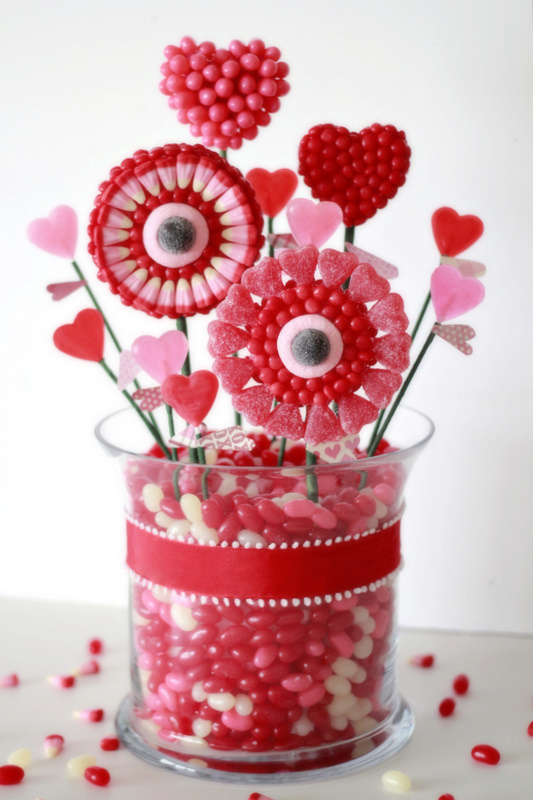 Crafty Sisters: Valentine Candy Bouquet