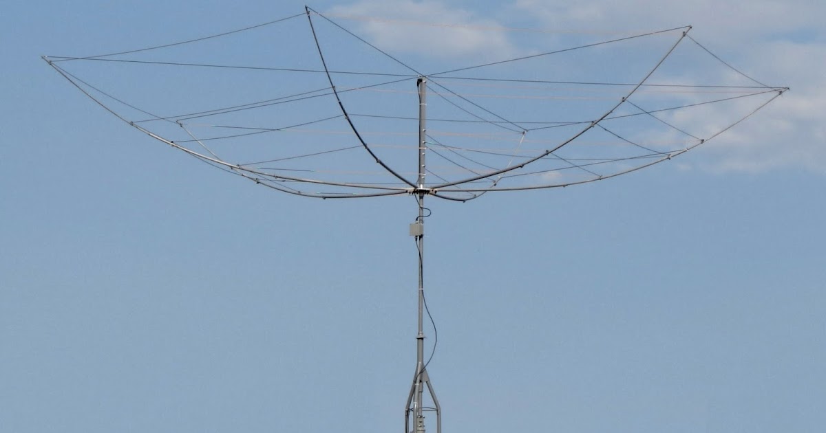 Diy Ham Radio Antenna Tower Base of a ham radio antenna tower Radio antenna, Radio I