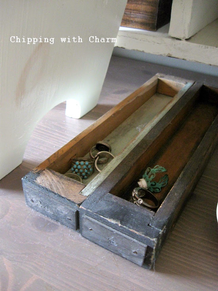 Chipping with Charm: junk to jewelry display...http://www.chippingwithcharm.blogspot.com/