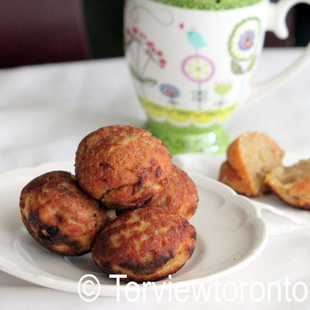 sweet semolina banana Æbleskiver snack