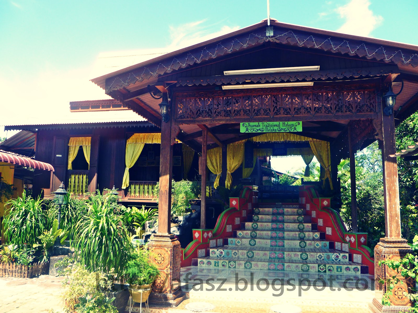 afasz com Rumah  Tradisional Melayu  Kampung  Duyong Melaka