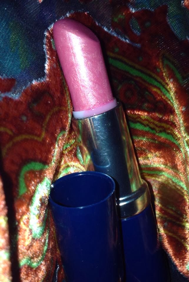 Ann Makeup Blog REVIEW OF THE MEDORA LIPSTICKS.