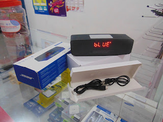  SoundLink Speaker Bluetooth Mini memperlihatkan bunyi penuh Jual Speaker Mini Bluetooth Bose-Music Player