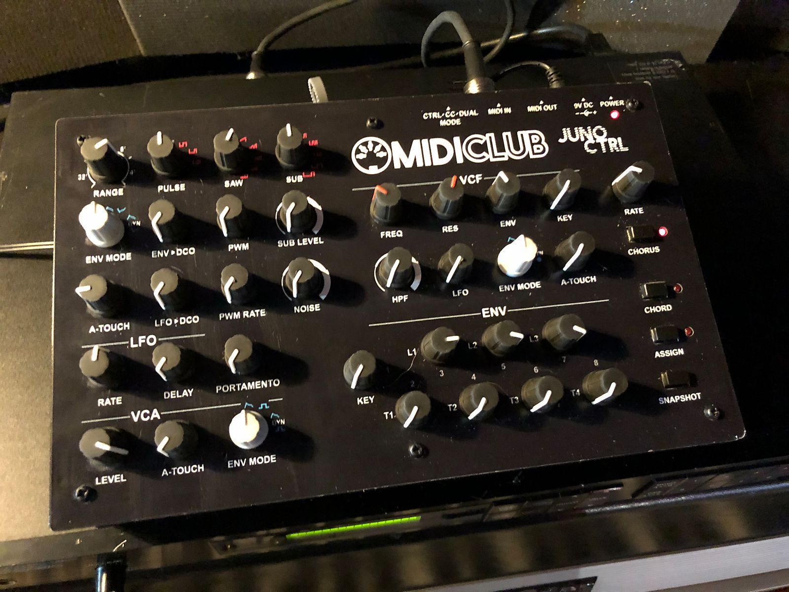 MATRIXSYNTH Roland MKS50 Rack Synthesizer with Midi Club JUNO CRTL