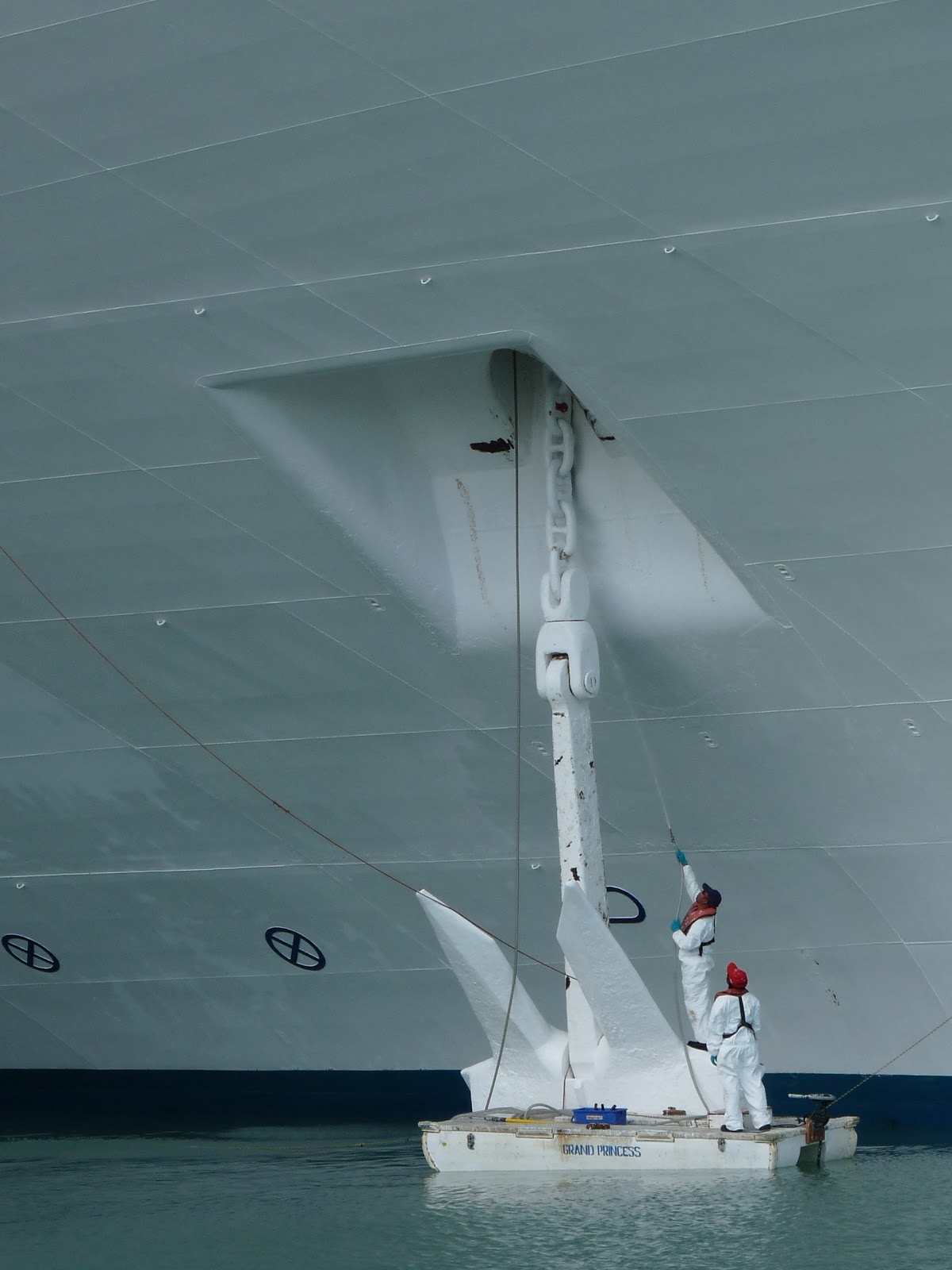 L'Olonnois Antigua, touristic and technical stop