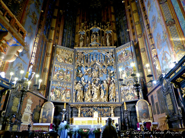 Interior de la Basílica de Santa María - Cracovia, por El Guisante Verde Project