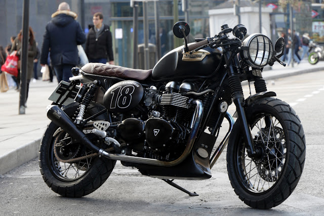 The Titan - Tamarit Thruxton 900