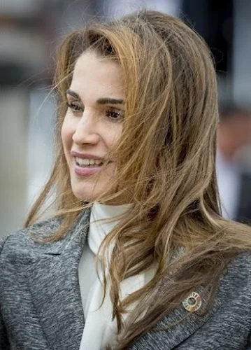 King Abdullah and Queen Rania of Jordan met wit King Philippe and Queen Mathilde of Belgium. 