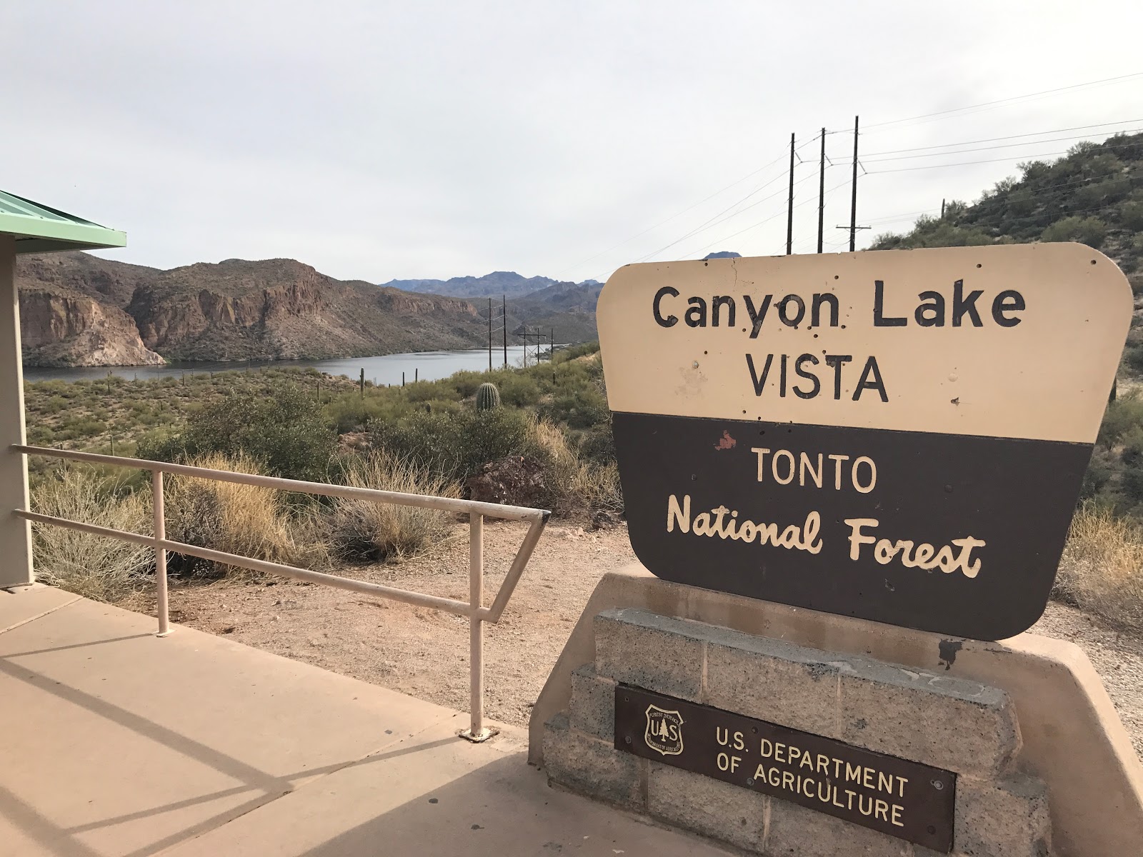 Where are Cheryl and Dennis? Tortilla Flat and Hiking