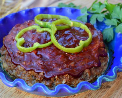 Elk Meatloaf ♥ KitchenParade.com, also works with beef, bison, venison, turkey, the Quaker Oats recipe, totally tasty. Weight Watchers Friendly. Naturally Gluten Free. High Protein.