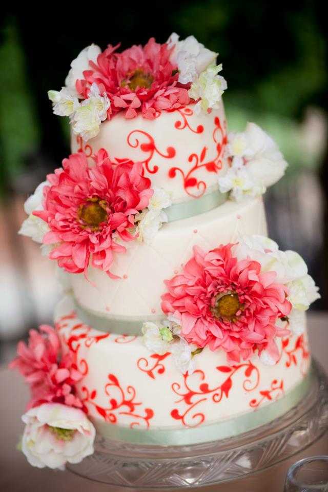 Modern and Beautiful Wedding Cakes