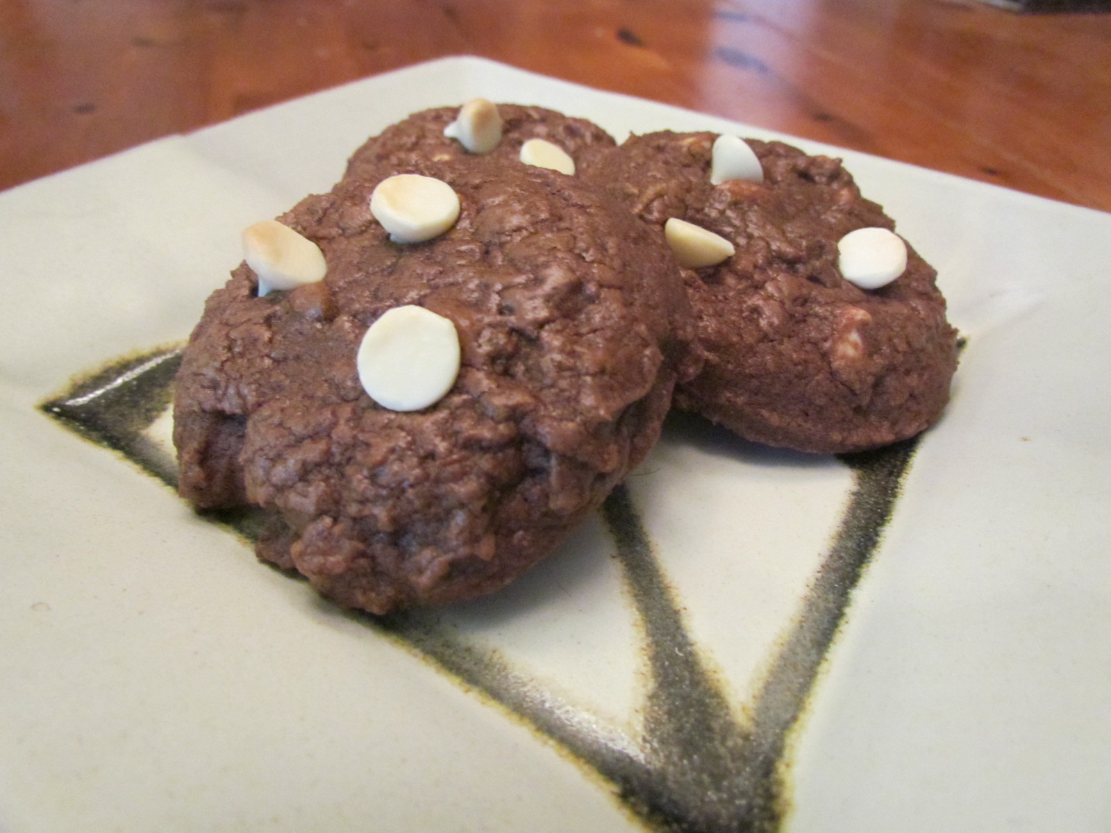 Jo's Family Favourites (Secrets and Memories) Bakers Original Chocolate White Chip Cookies