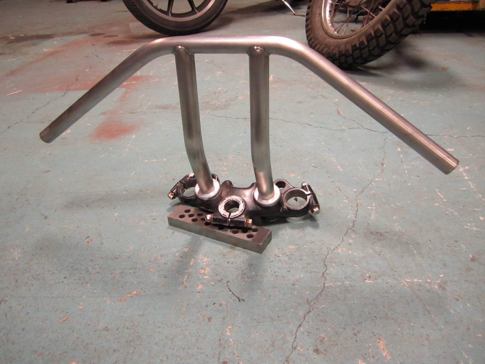 FRONT ST CYCLE FS XS650 Forward bend Chopper T bars. STAINLESS!