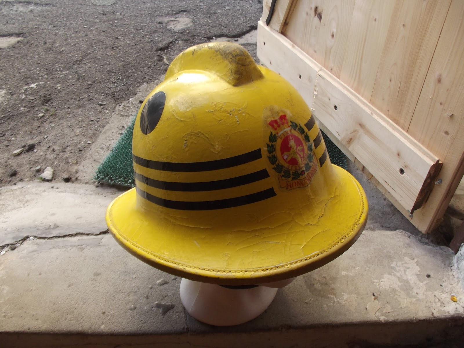 World Firefighter Helmets Il Casco in Cork ( Sughero ) Cromwell County