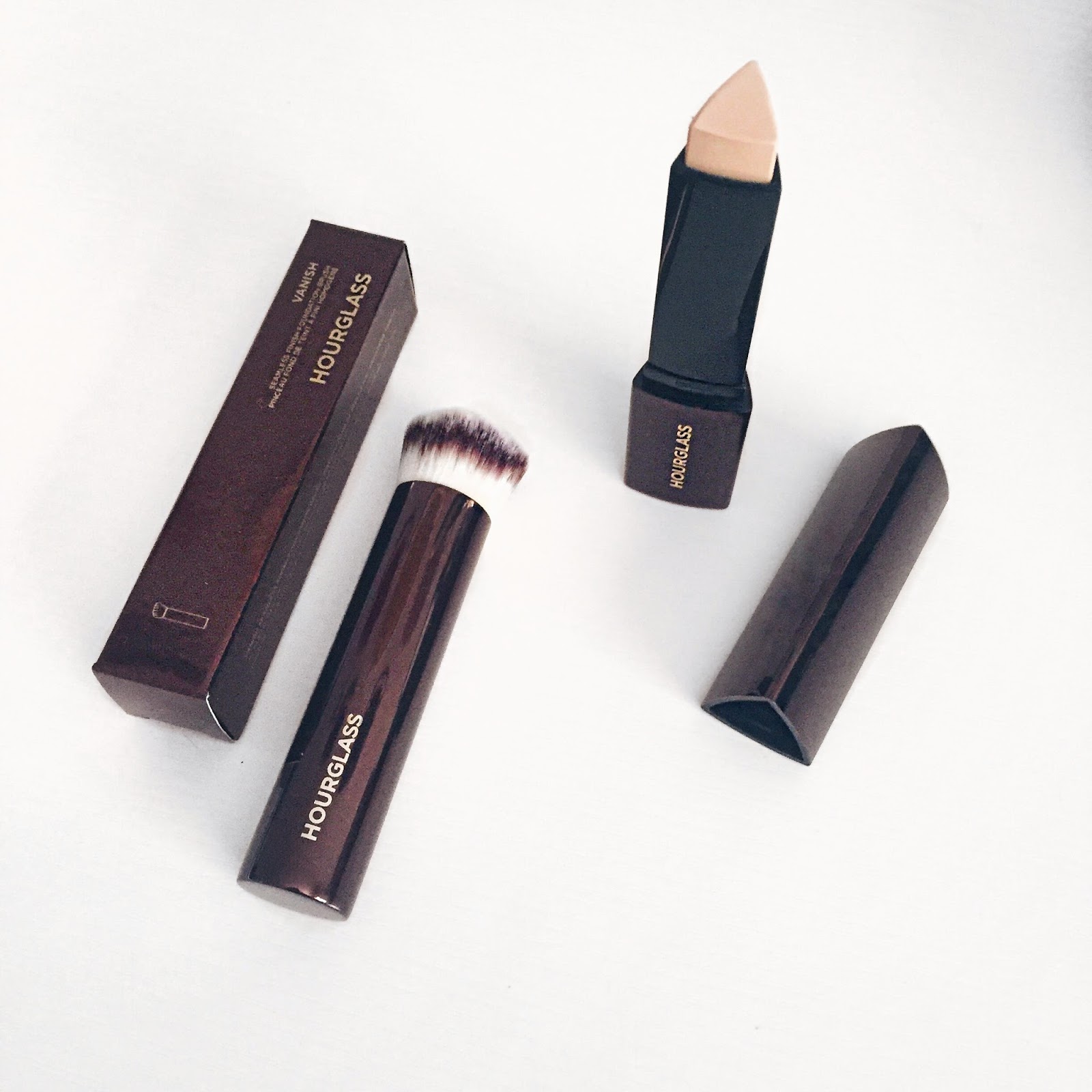 Vanish Hourglass Foundation and Brush Review Signing Steph