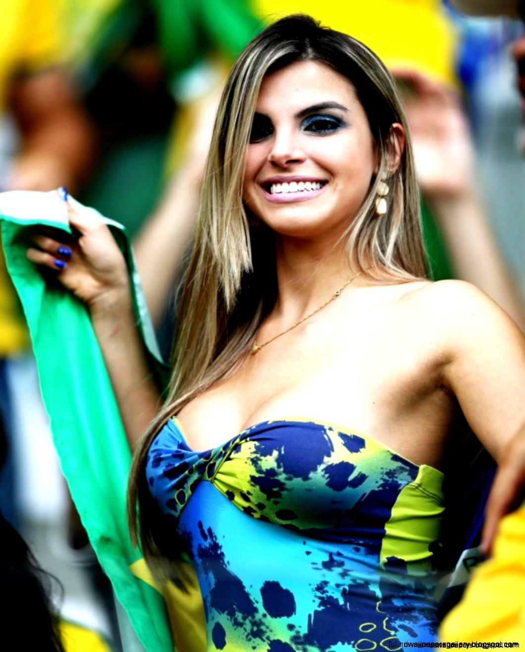 Female Fans Brazil Fifa World Cup 2014 Photos  All HD Wallpapers