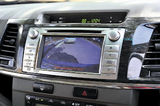 new toyota fortuner dashboard and music system