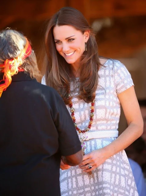 Kate Middleton Wore Style Dress Jewelry