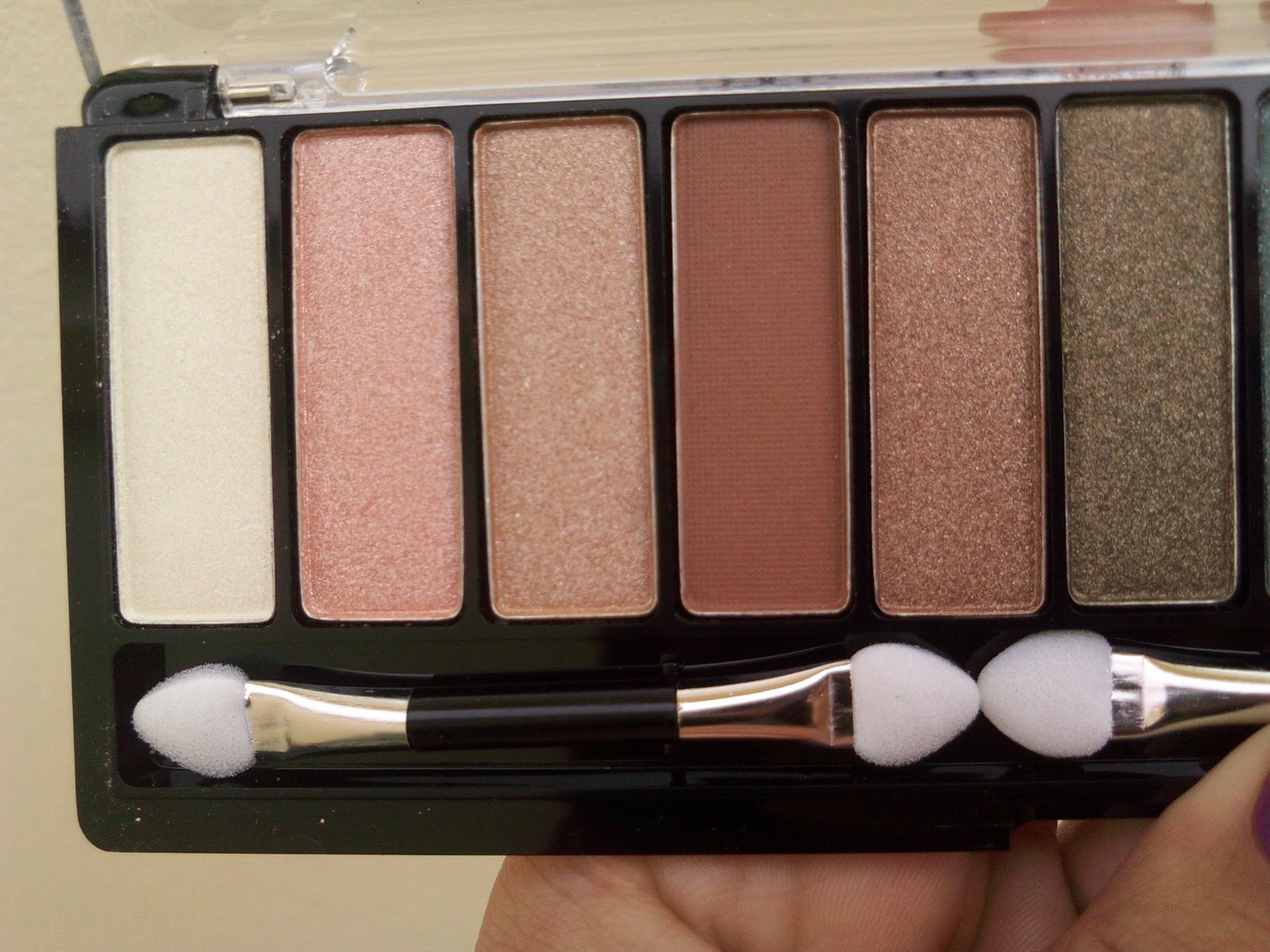 Meu Blog Encantado Paleta de Sombras 12 em 1 Urbana Avon
