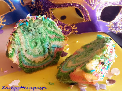Muffin arcobaleno - Dolci senza forno di Carnevale
