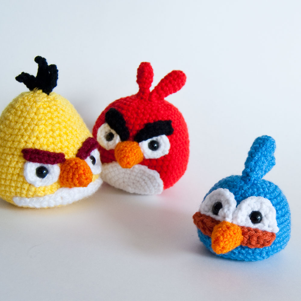The Itsy Bitsy Spider Crochet: Angry Birds blue bird is here!