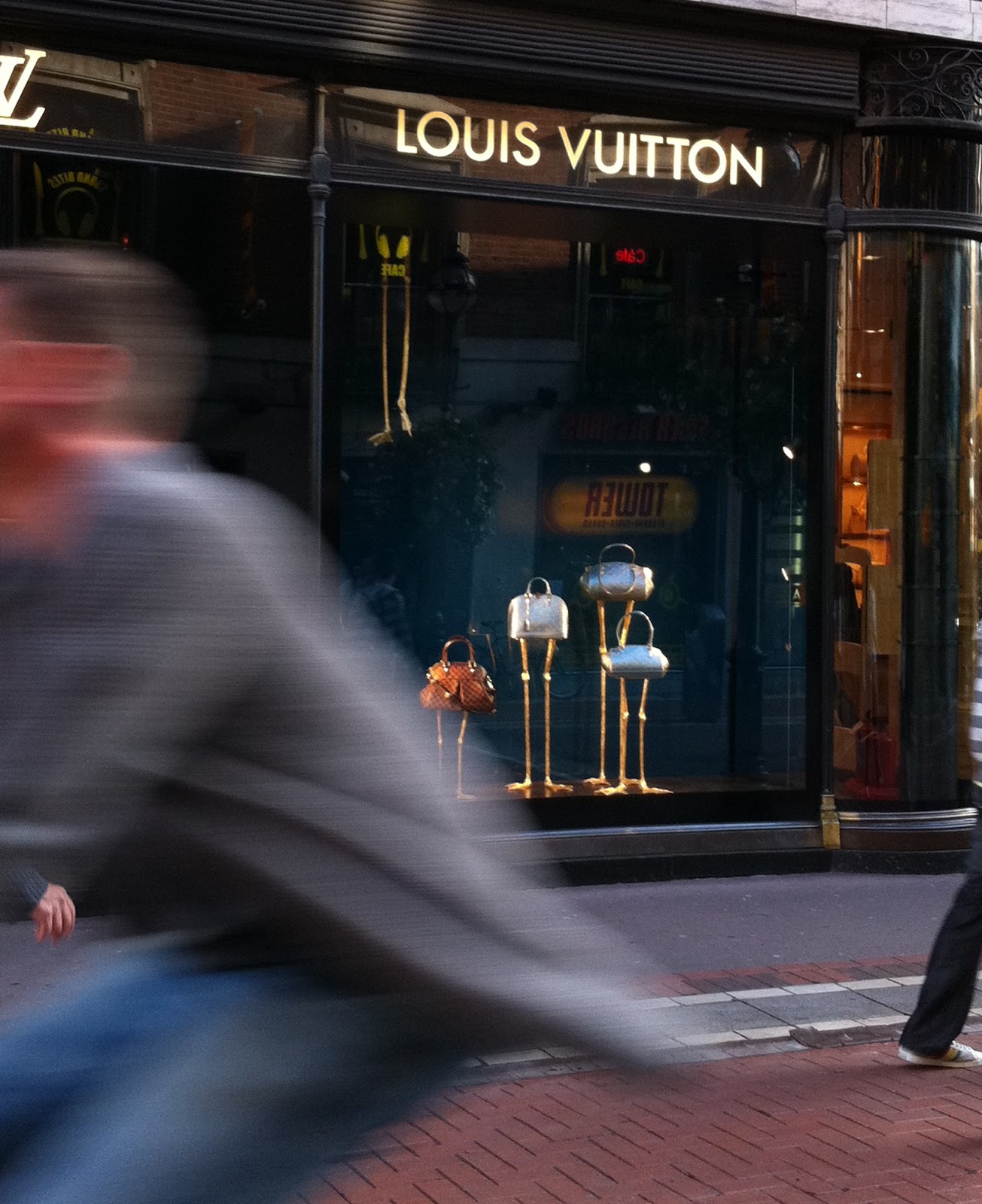 Louis Vuitton Dublin Brown Thomas Dublin Ireland IQS Executive