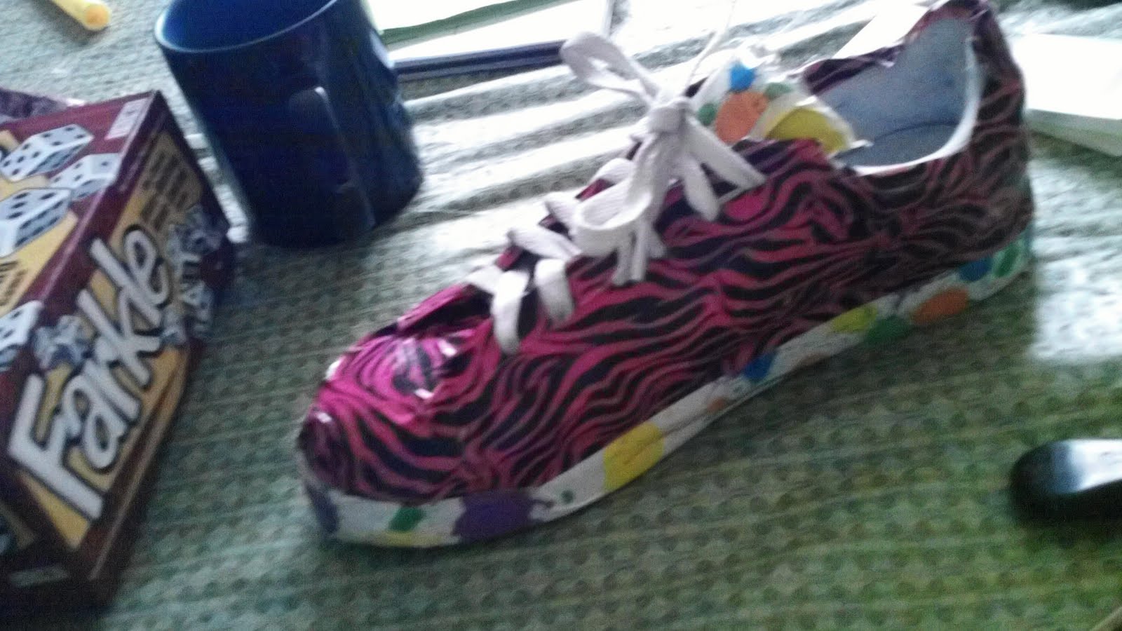 the new and fun ways to use duct tape different ideas to use duct tape