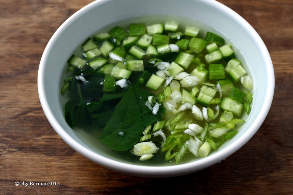 Mango & Tomato: Perfect Summer Soup: Cold Potato & Spinach Soup Recipe