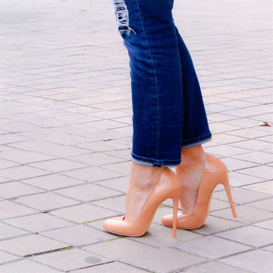 OUTFIT Faux Fur Vest, chaleco de pelo rosa, nude stiletto