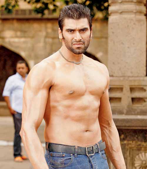 Shirtless Bollywood Men August 2013