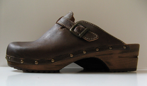 dansko sanita clogs sale