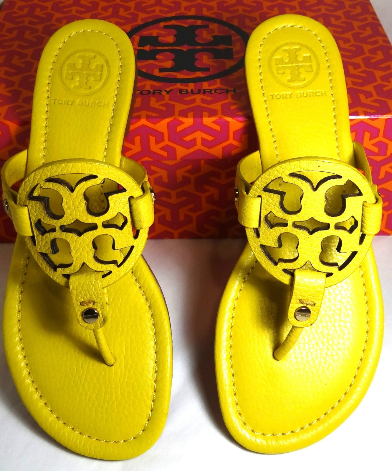The Chic Sac: Tory Burch Leather Thong Sandals - 5 colors!