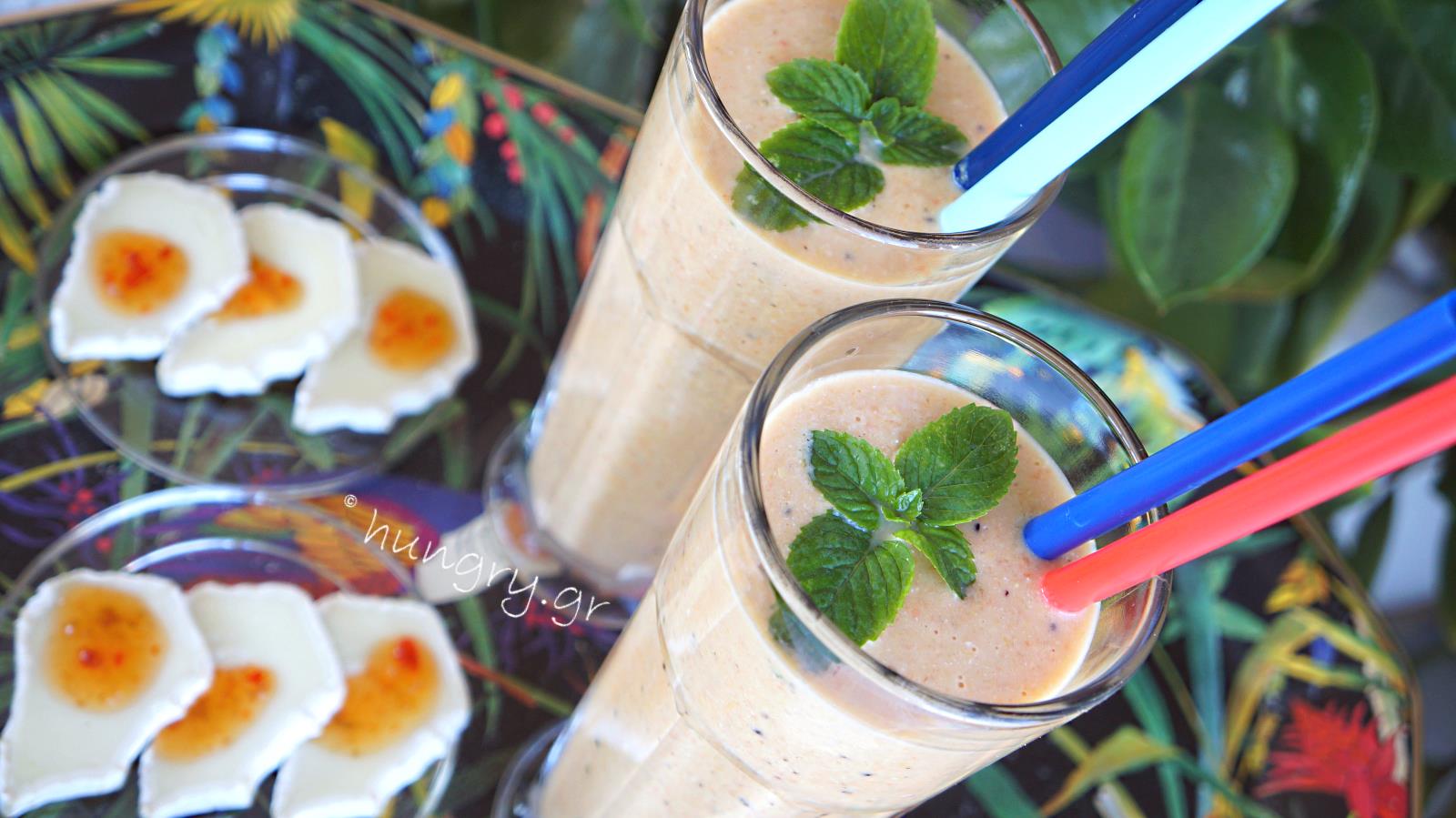 Kitchen Stories Banana, Carrot, Orange Smoothie Low Carb